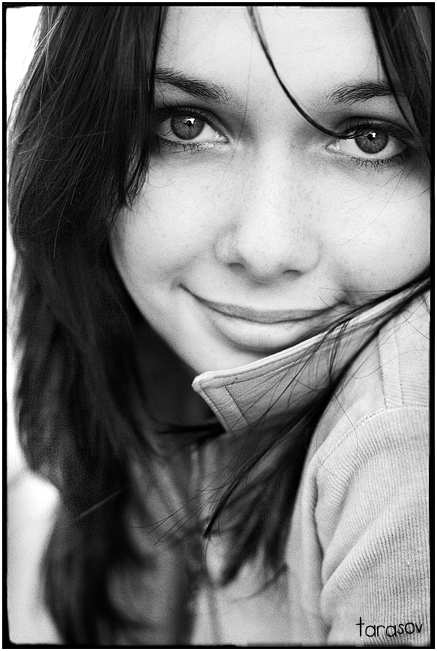 Because of the smile... | woman, black and white, brunette